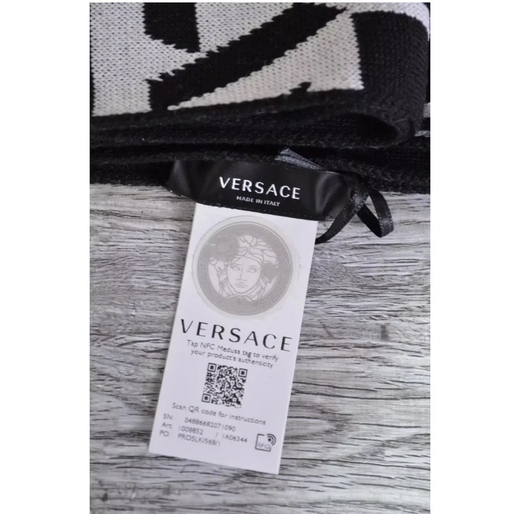 Versace La Greca Greek Key Long Scarf in Black and White Wool Unisex